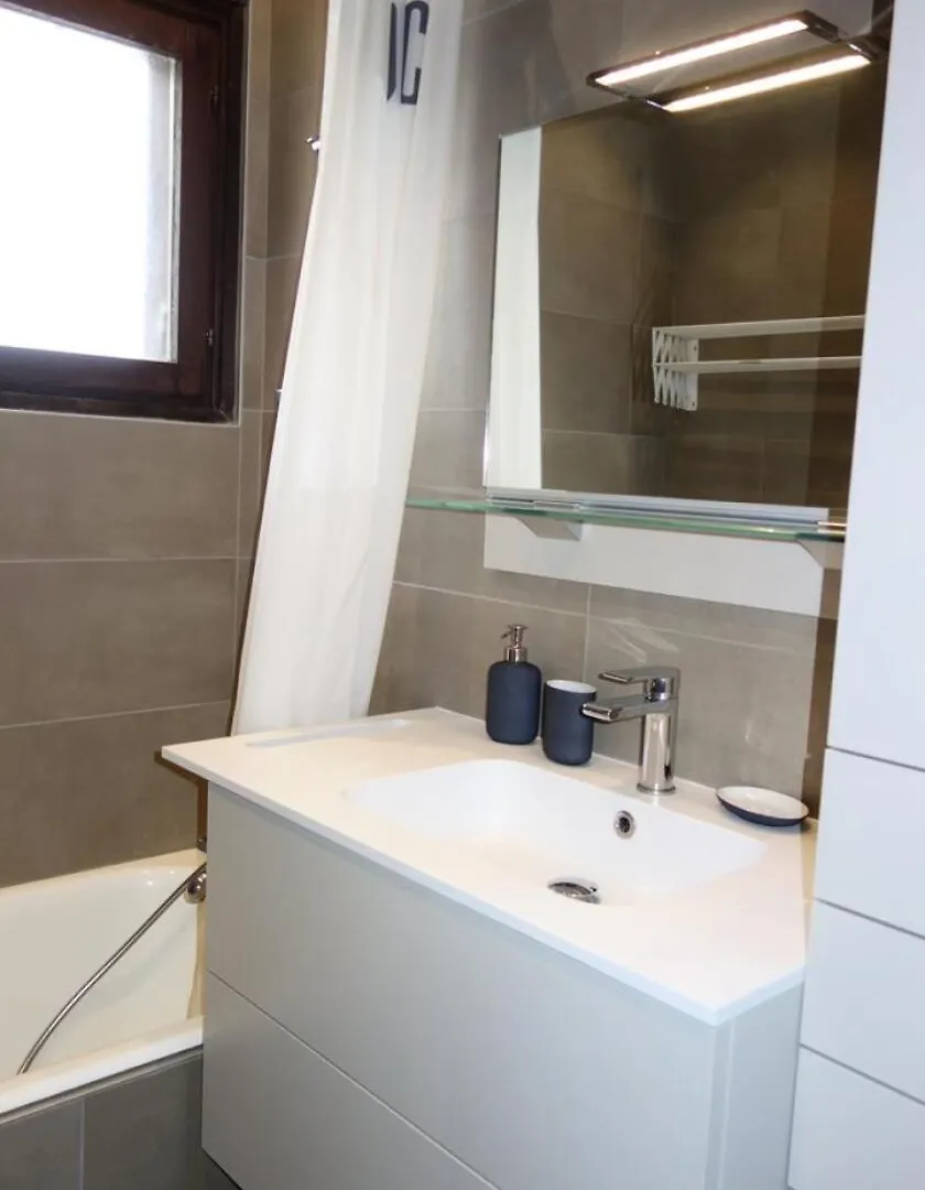 Residence Milady - Appartement 2 Piece + Hall Habitable Alpe D'Huez Centre Station Mae-3001 Huez